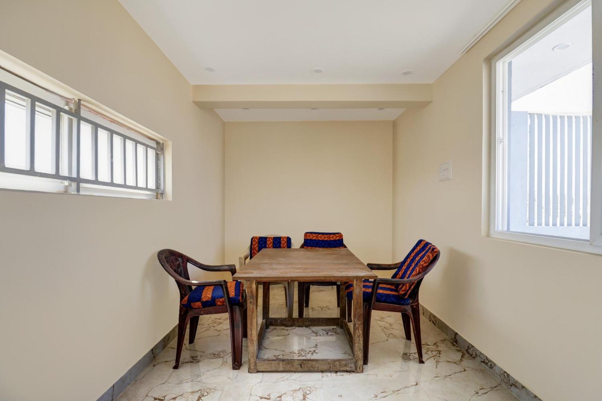 Collection O S. M. Village Residency, Near Dsr Elixir, Bidare Agrahara Bangalore Esterno foto